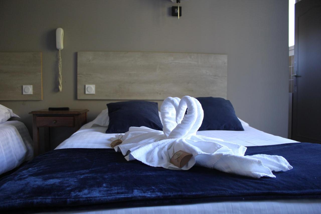 Hotel De La Beauronne Chancelade ภายนอก รูปภาพ