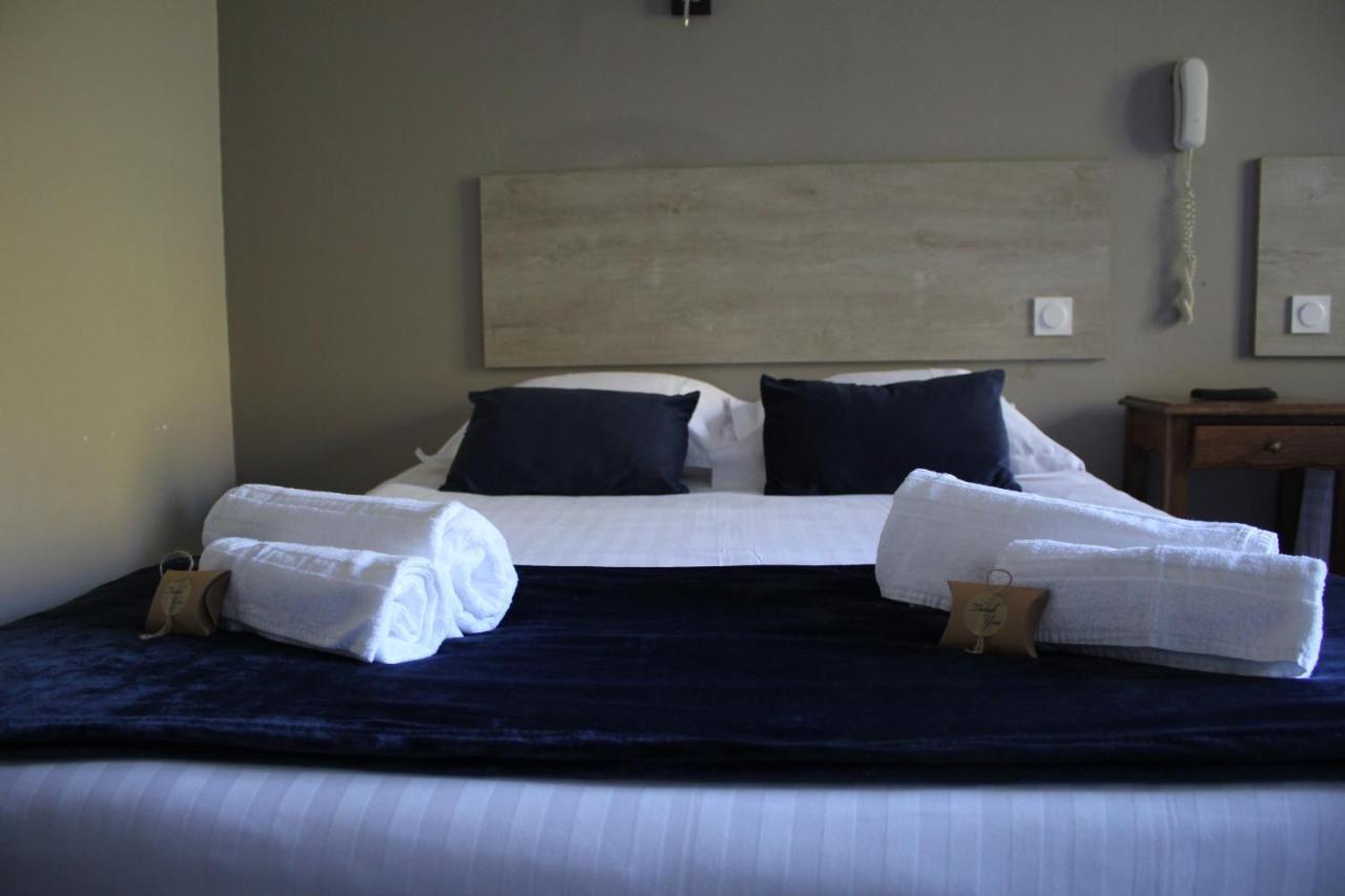 Hotel De La Beauronne Chancelade ภายนอก รูปภาพ